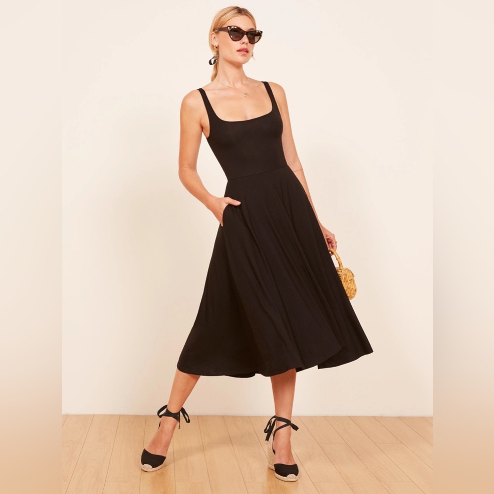 Reformation Rou Dress in black